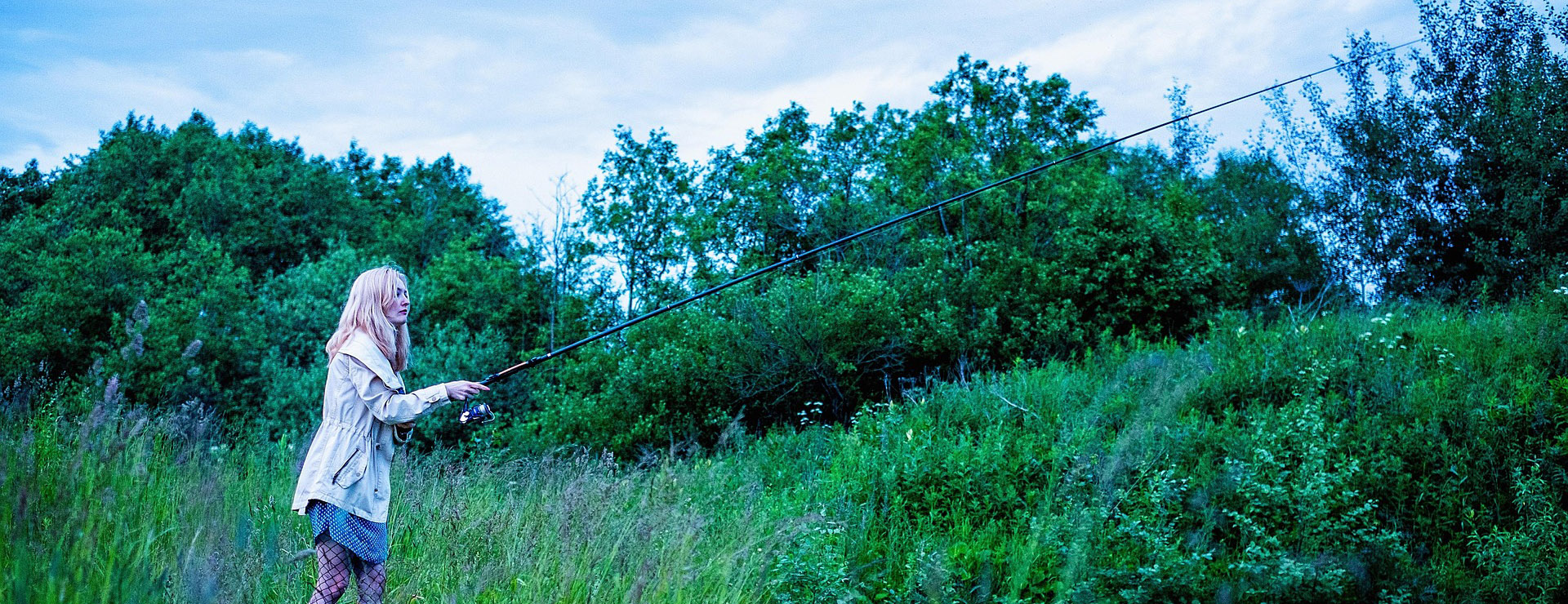 Spro -Spro young woman 2525621 1920